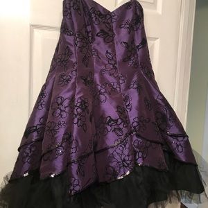 Strapless short dress